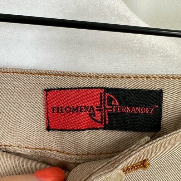 Filomena Fernandez 2 piece PantsSet. Pants size US 6-8, EU 42; Top: Size S. - Picture 9 of 16
